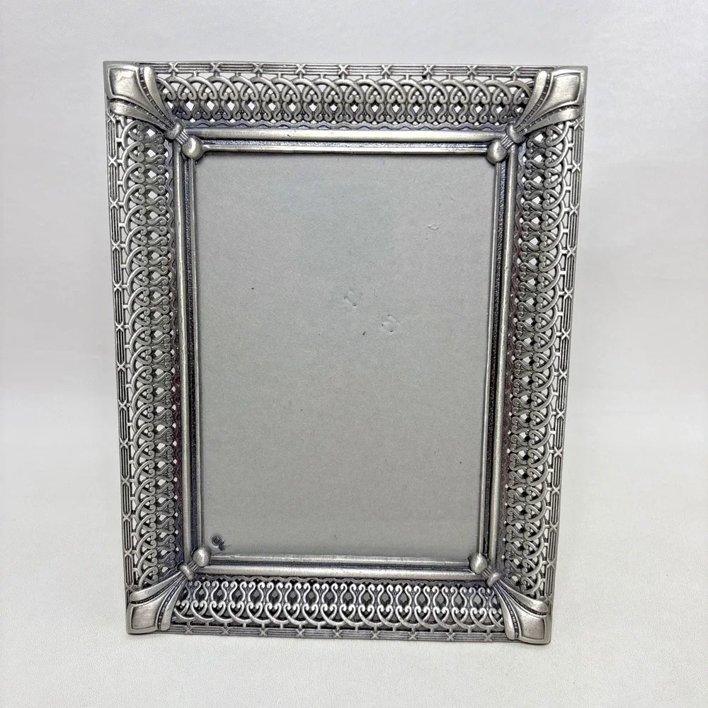 Vintage Pewter Silver Toned Metal Photo Frame 9